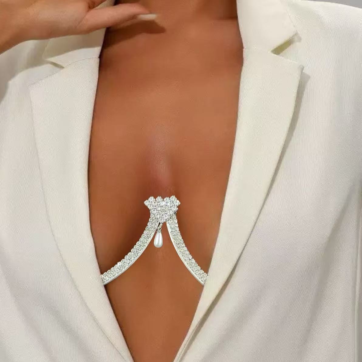 Kadın Göğüs Destekli İnci Koly - Body Jewelry Necklace incelemesi ve fiyatı